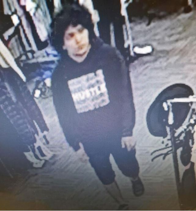 APD Detectives Search for a Suspect in Connection to a Case Involving Indecency with a Child by Contact