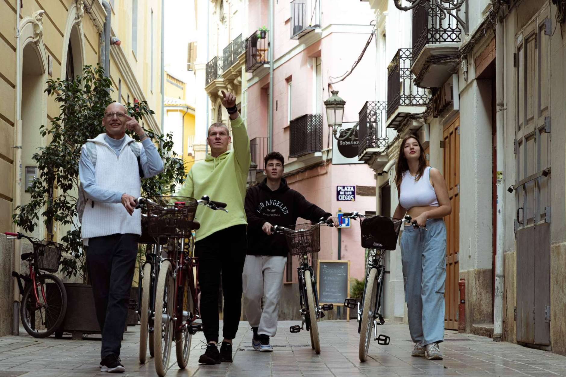 Valencia sobre ruedas, un tour en bicicleta inolvidable